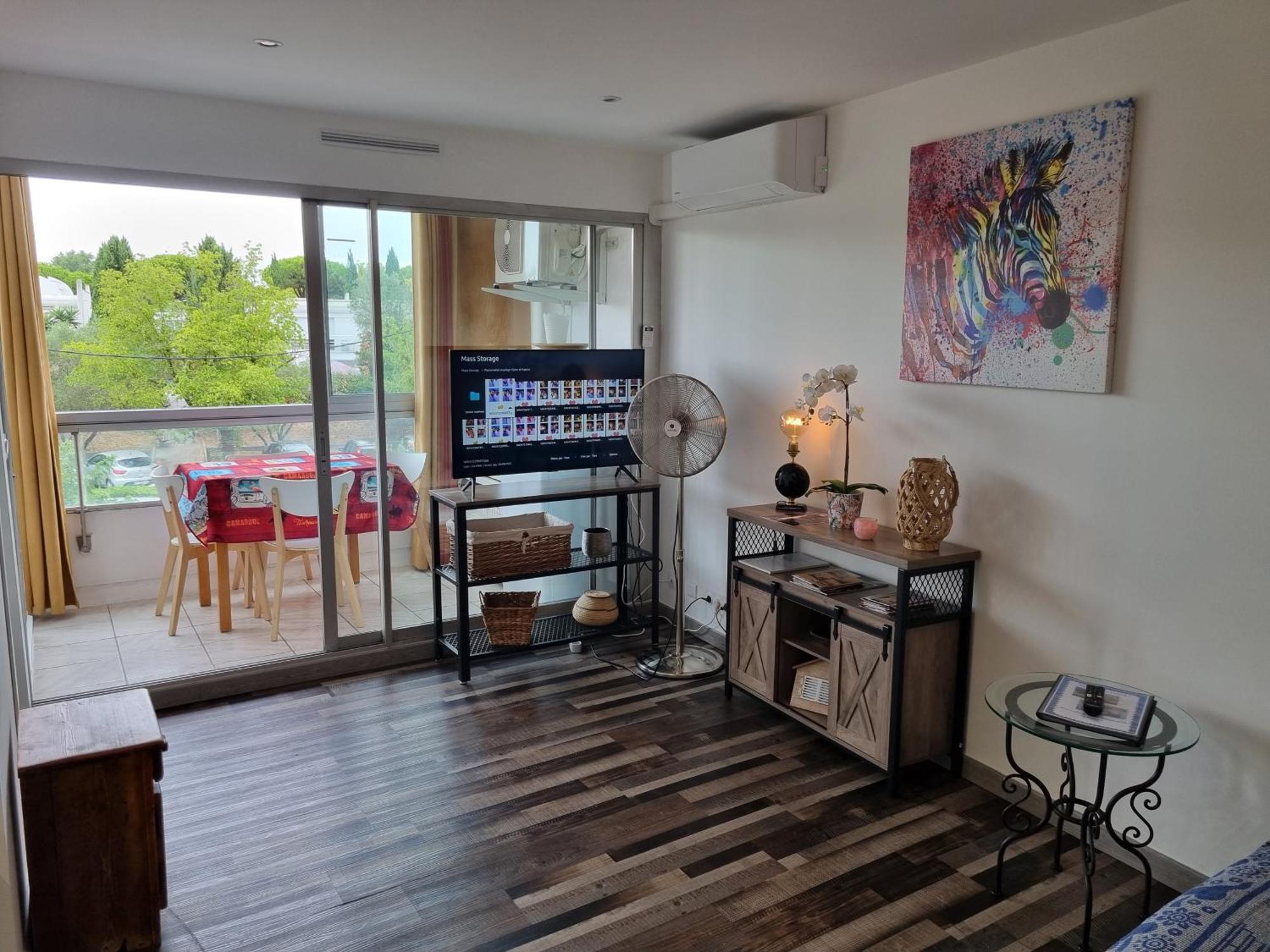 Superbe T2 Tout Confort 3 Etoiles, Entierement Renove Avec Piscine, Parking, Clim, Wifi, Netflix La Grande Motte Bagian luar foto