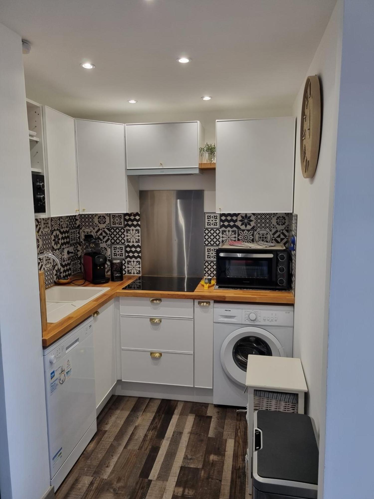 Superbe T2 Tout Confort 3 Etoiles, Entierement Renove Avec Piscine, Parking, Clim, Wifi, Netflix La Grande Motte Bagian luar foto